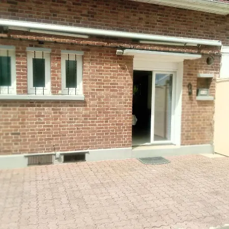 Pretty Poppy البير