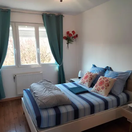 Pretty Poppy Holiday home